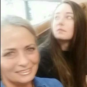 Meet your Posher, Dixie